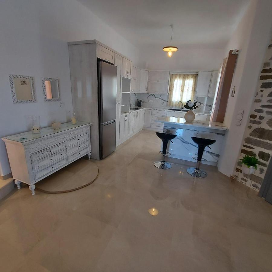 Vila Stegio Parasporos Exteriér fotografie
